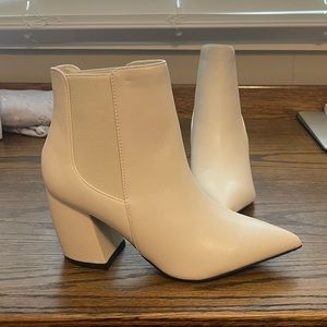 Ivory pointed toe boots size 6